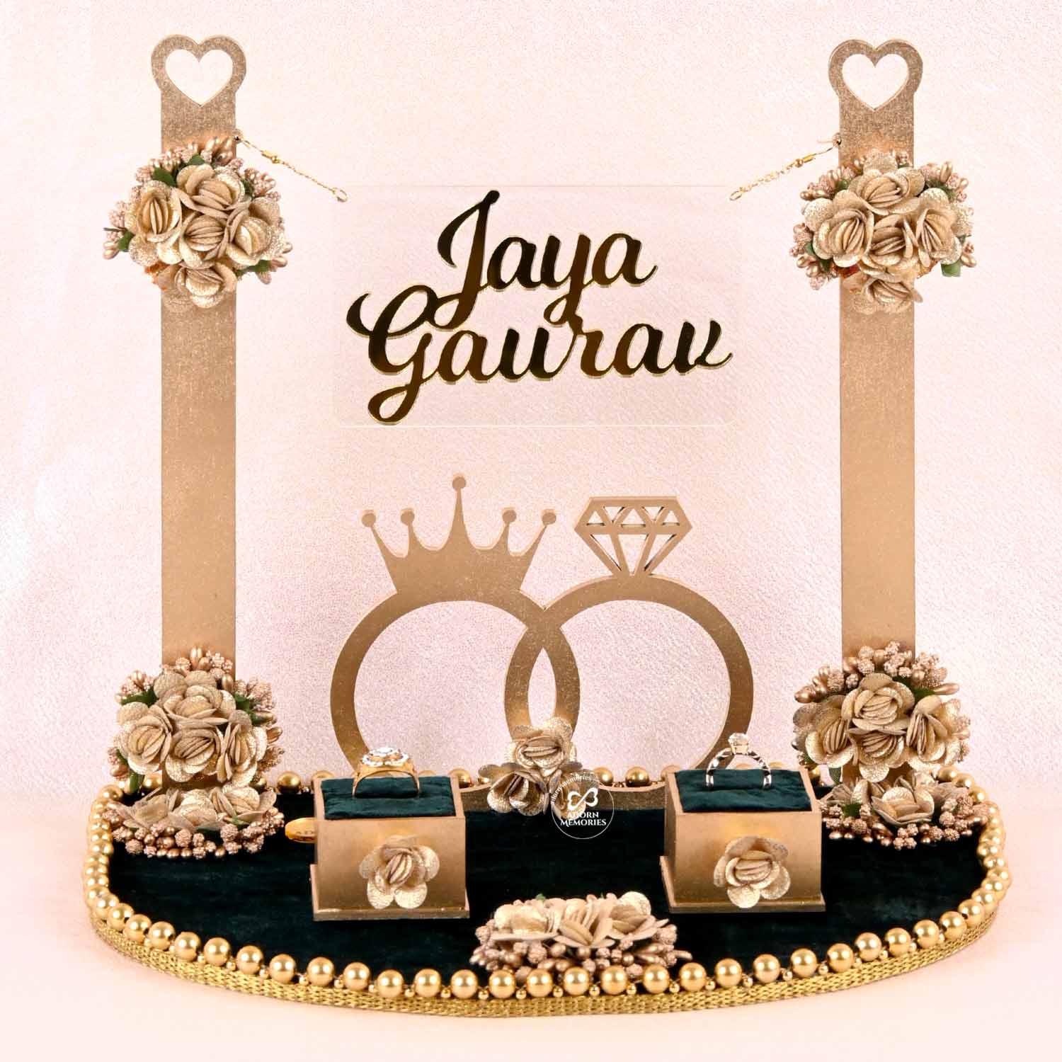 Buy Unique Palette Personalized Engagement Wedding Ring Platter With  Acrylic Name | Wedding Ring Platter Engagement Tray Online at Low Prices in  India - Amazon.in